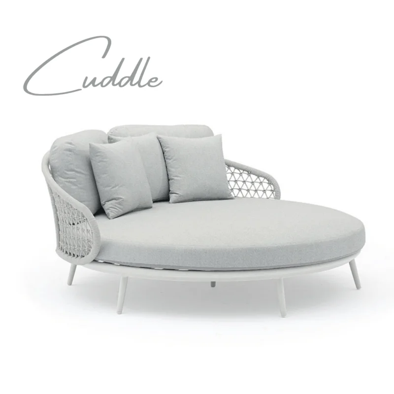 Cuddle (4)