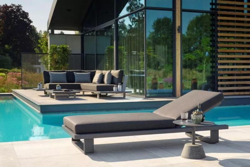 Fitz Roy Sun Lounger Lava (14)