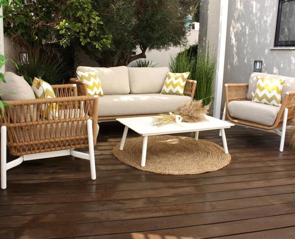 רהיטים למרפסת ולגינה