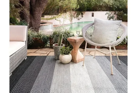 Black Stripes שטיח