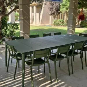 פינות אוכל לגינה יוקרתיות