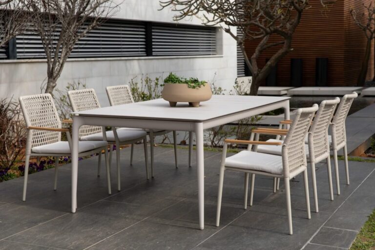 שולחן וכסאות אוכל לגינה סט אלומיניום עמיד ומעוצב